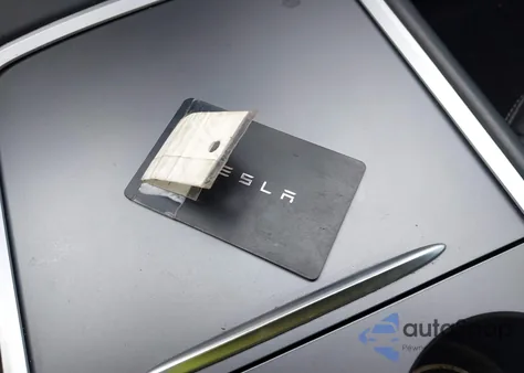 2021 Tesla Model 3 Long Range Dual Motor All-Wheel Drive из США, поврежденный, VIN 5YJ3E1EBXMF901978